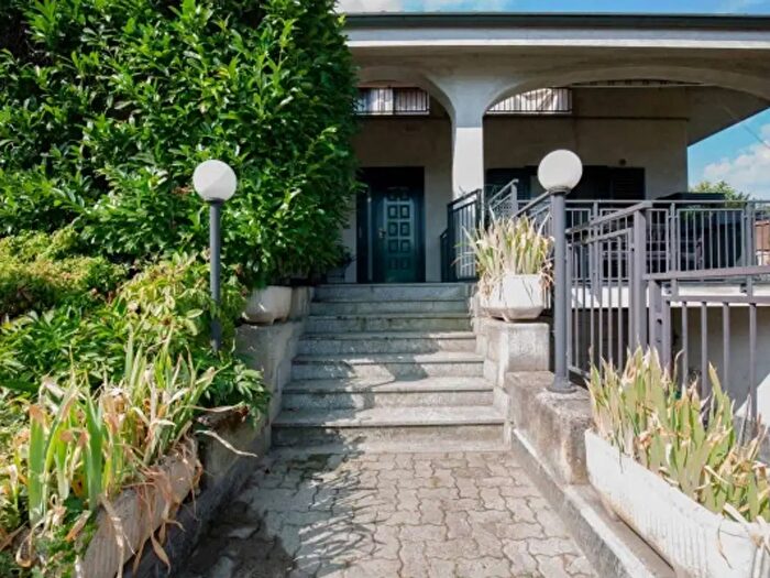 Casa con 6 locali in vendita in Via Luigi Einaudi, Brandizzo