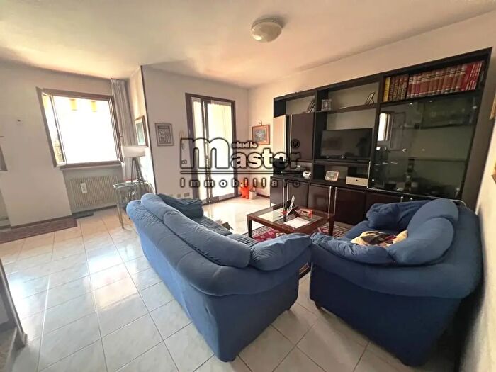 Casa con 7 locali in vendita in Via Zecchina, Quinto Di Treviso