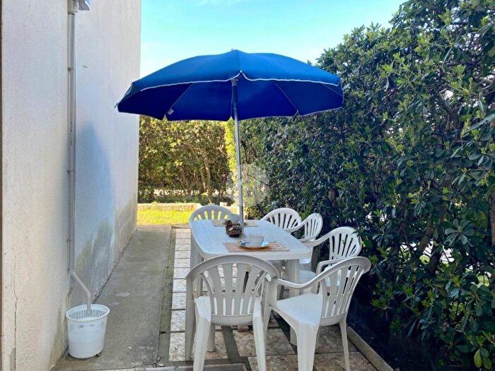 Appartamento trilocale in affitto in Lungomare degli Ardeatini, Lido dei Coralli Sabbiedoro, Ardea