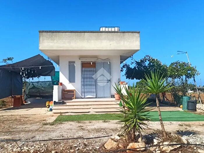 Casa monolocale in vendita in Strada Comunale Padovano, Mola Di Bari