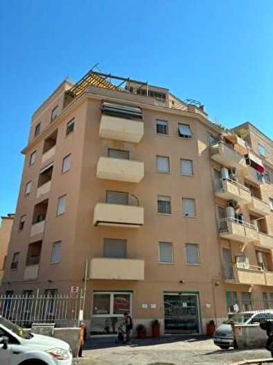 Appartamento bilocale in affitto in Via degli Aldobrandini, Ostia Ponente, Roma