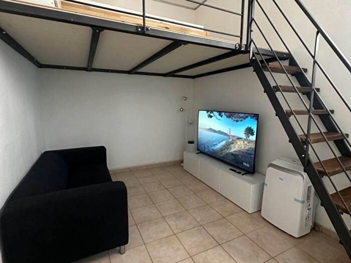 Appartamento bilocale in affitto in Via Legnano, San Secondo, Torino