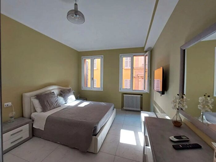 Appartamento trilocale in vendita in Modena