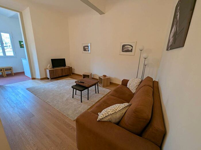 Appartamento trilocale in affitto in Borgo dei Greci, Signoria Uffizi, Firenze