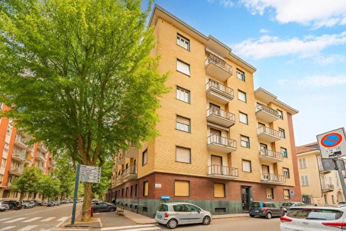 Appartamento quadrilocale in vendita in Via Enrico Cravero, Pinerolo