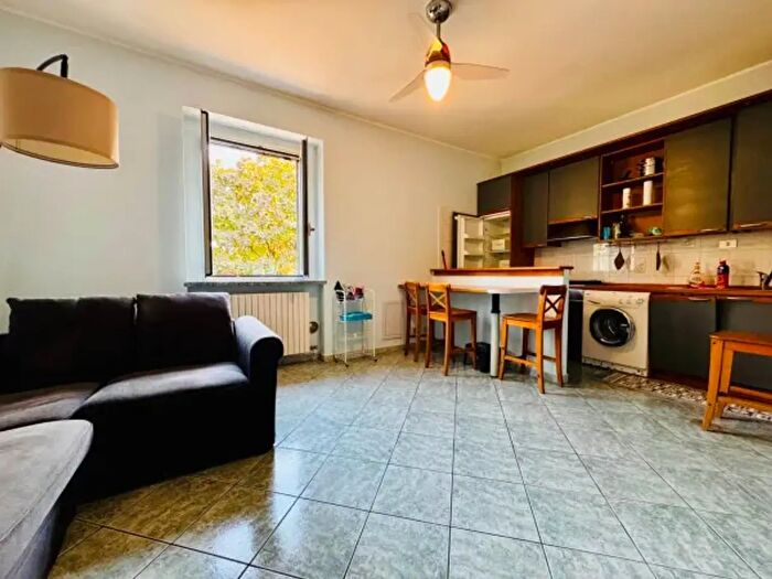 Appartamento bilocale in affitto in Via Montalbino, Milano