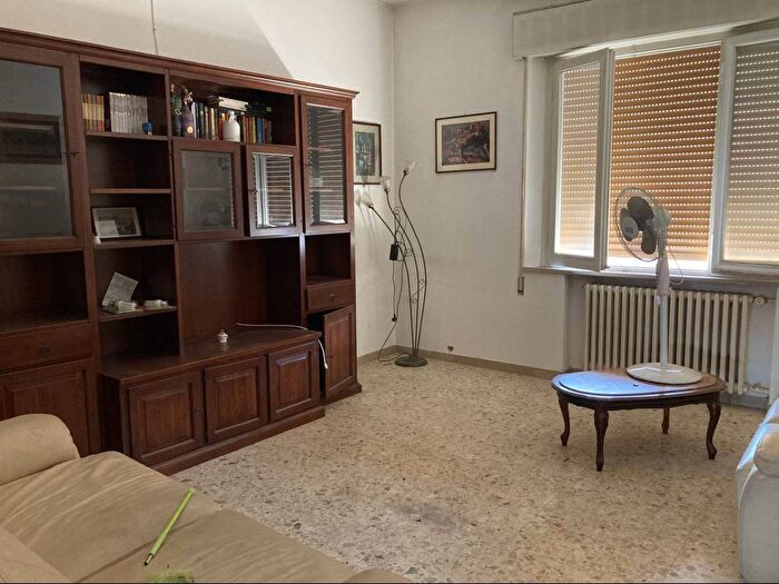 Casa con 6 locali in affitto in Via Case Missiroli, Calisese, Cesena