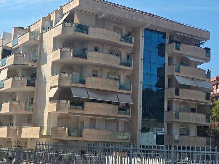 Appartamento bilocale in affitto in Via della Tecnica, Pomezia Centro, Pomezia