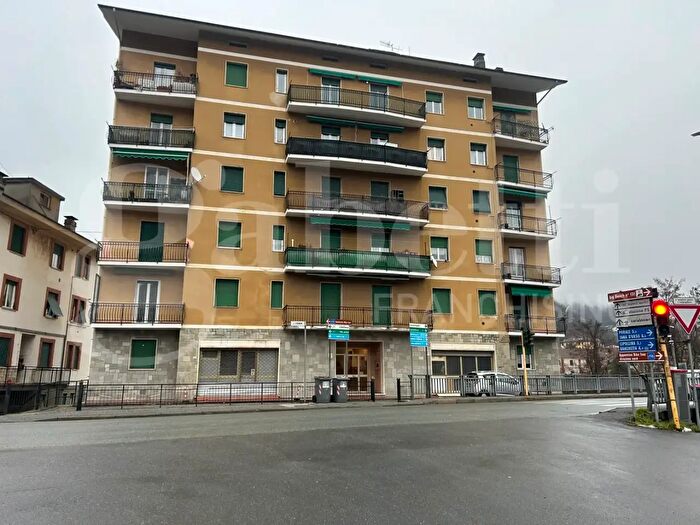 Appartamento in vendita in Via Roma, Ronco Scrivia