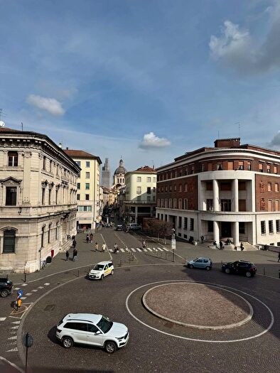 Appartamento quadrilocale in vendita in Mantova