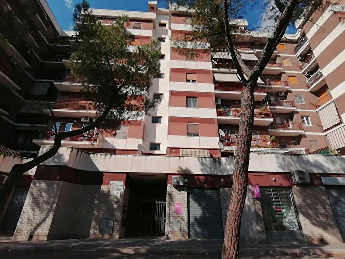 Appartamento quadrilocale in vendita in Viale Giotto, Foggia