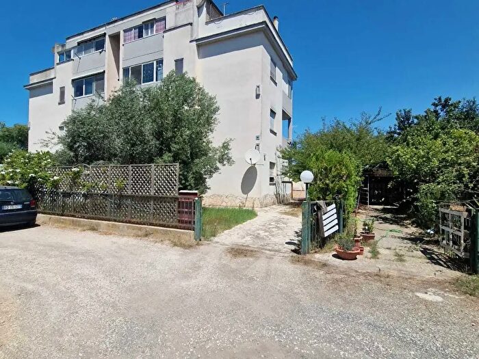 Appartamento con 5 locali in vendita in Via della Seccia, Nettuno
