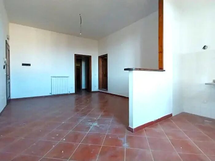 Appartamento quadrilocale in vendita in Strada Provinciale di Bevagna, Cannara