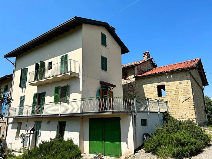 Casa con 5 locali in affitto in Cascina Spinosa Alta, Ottiglio