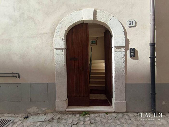 Appartamento bilocale in affitto in Via San Flaviano, Duomo Fontana Luminosa, L'Aquila
