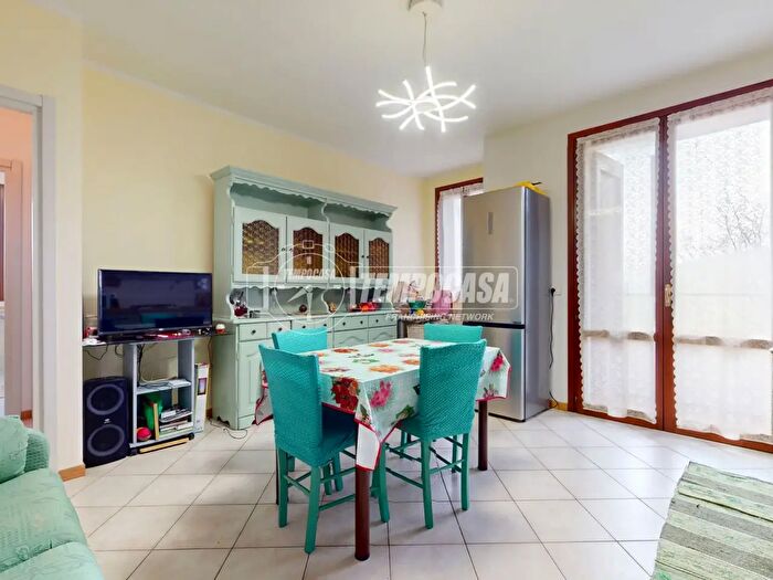 Appartamento bilocale in vendita in Via Tiola, Valsamoggia