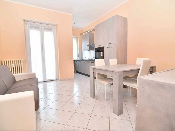 Appartamento bilocale in vendita in Via Ostellino, Brandizzo