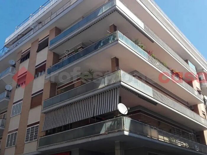 Appartamento quadrilocale in affitto in Via Filippo Nicolai, Roma