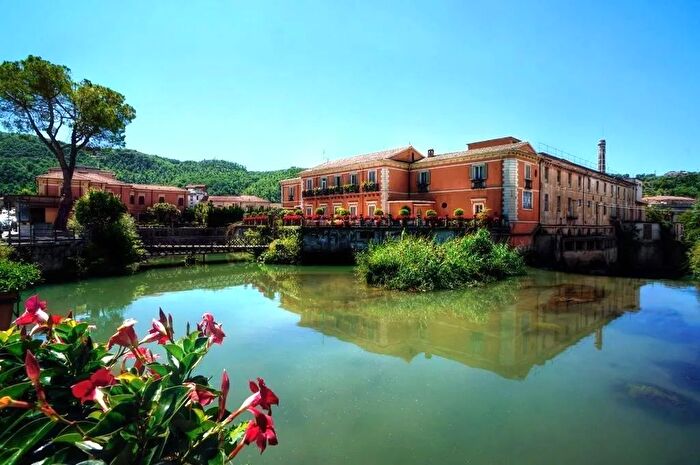 Appartamento con 9 locali in vendita in Via Giuseppe Verdi Isola del Liri Frosinone, Isola Del Liri