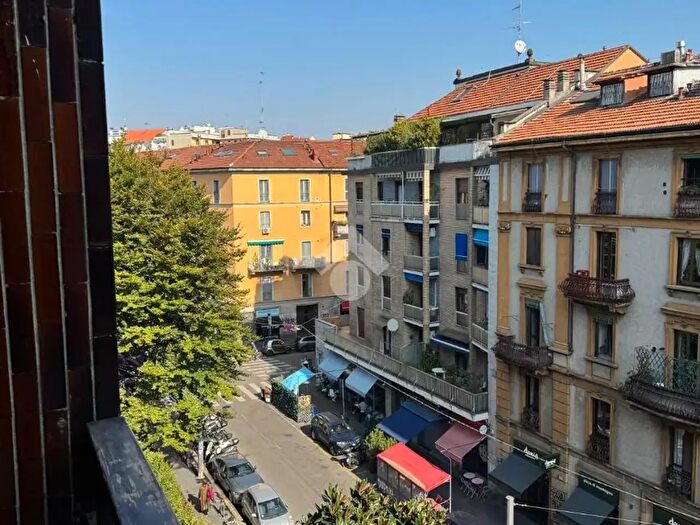 Appartamento bilocale in affitto in Via Melzo, Milano