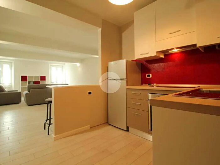 Appartamento trilocale in affitto in Barriera Bixio, Parma