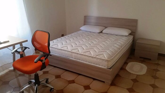 Appartamento quadrilocale in affitto in Via Giuseppe Garibaldi, Pisa