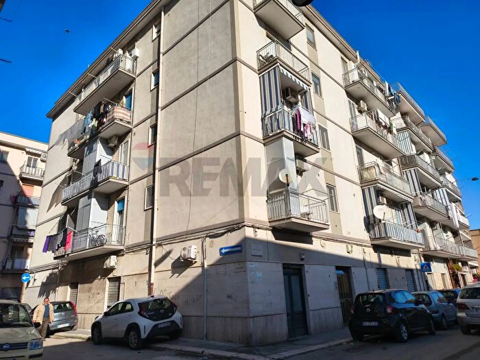 Appartamento con 5 locali in vendita in Via Paolo Emilio, Trani