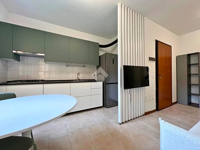 Appartamento bilocale in affitto in Via Magenta, Campi Bisenzio