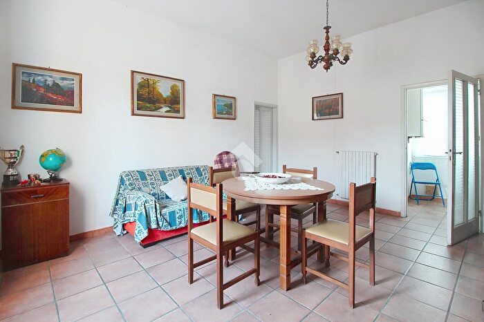 Appartamento con 5 locali in vendita in Via delle Sorgenti, Livorno