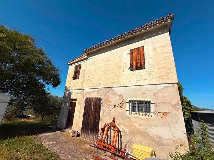 Casa bilocale in vendita in Contrada Fiastra, San Ginesio