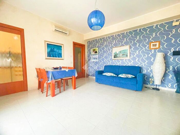 Appartamento trilocale in vendita in Santa Monica, Campomarino