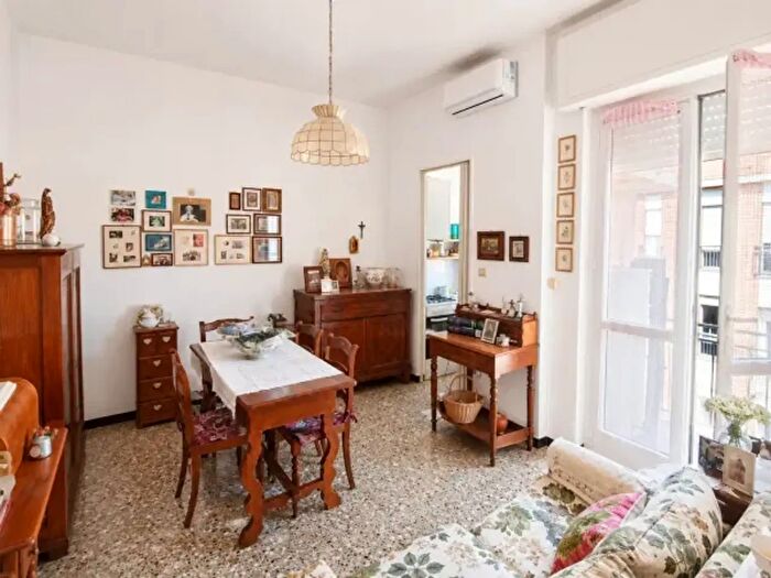 Appartamento bilocale in vendita in Via Alfredo Oriani, Asti