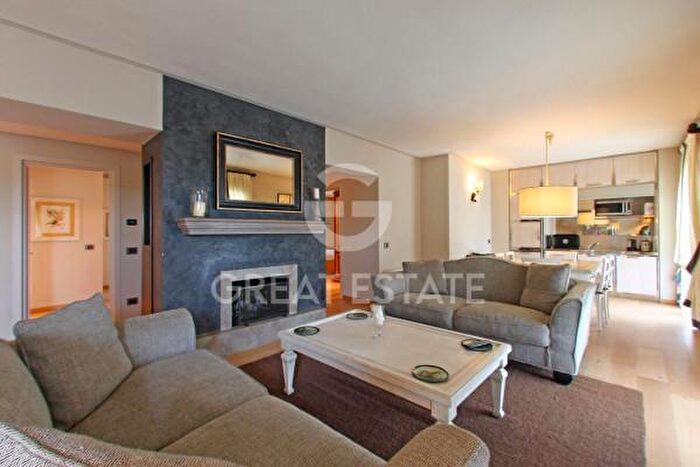 Appartamento con 6 locali in vendita in Via Raffaele Carletti, San Casciano Dei Bagni