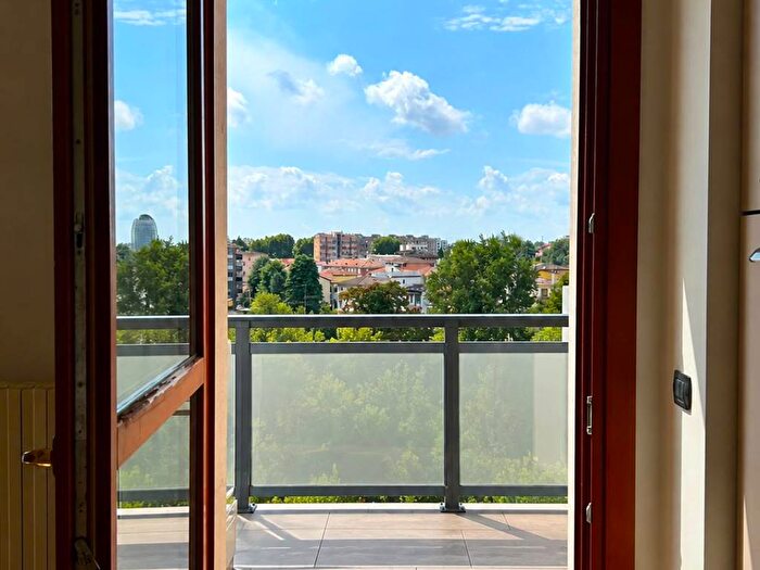 Appartamento bilocale in affitto in Via dei Visconti, Fanfani, Lodi