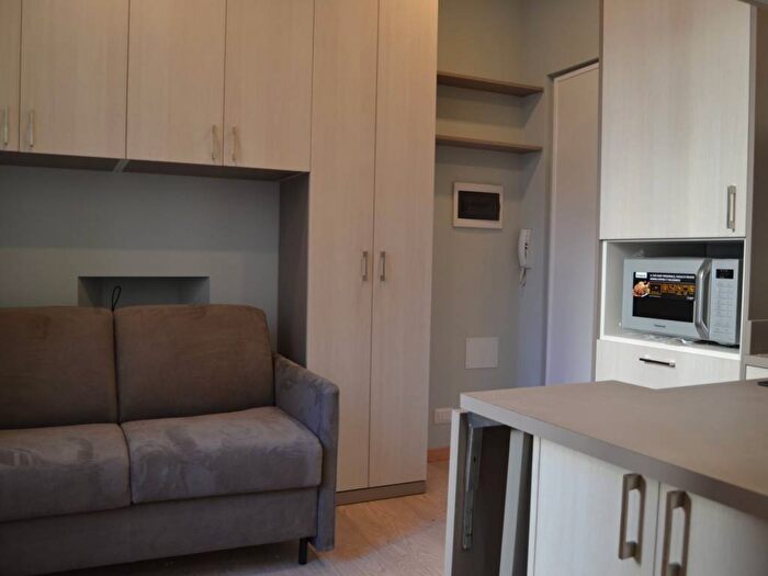 Appartamento monolocale in affitto in Via Galeazzo Alessi, Corso Genova, Milano