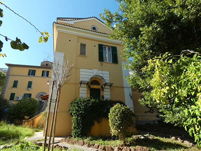 Appartamento in affitto in Via Isola Bella, Roma