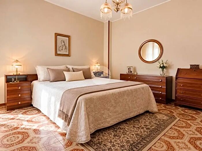 Appartamento trilocale in vendita in Via Roccafranca, Chiari