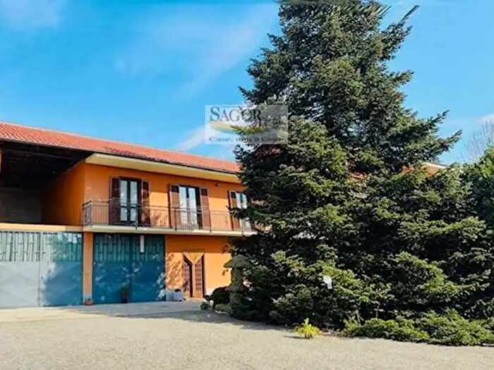 Casa con 12 locali in vendita in Via Baudenasca, Pinerolo