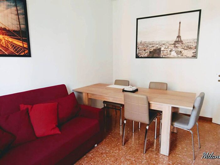 Appartamento trilocale in affitto in Via Antonio Fogazzaro, Montenero, Milano