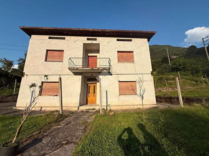 Casa monolocale in vendita in Via delle Miniere, Pisogne