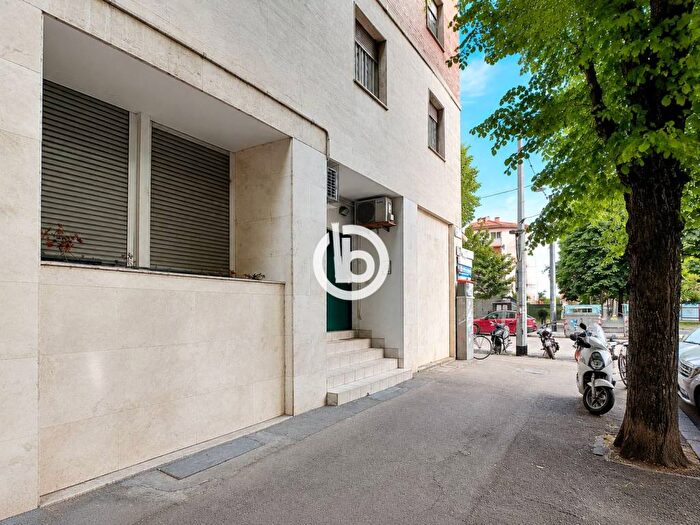Appartamento monolocale in affitto in Via Lodovico Berti, Saffi, Bologna