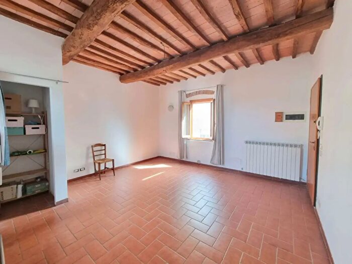 Appartamento bilocale in vendita in Via Trieste, Montespertoli