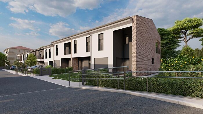 Case in Vendita e in Affitto - 3