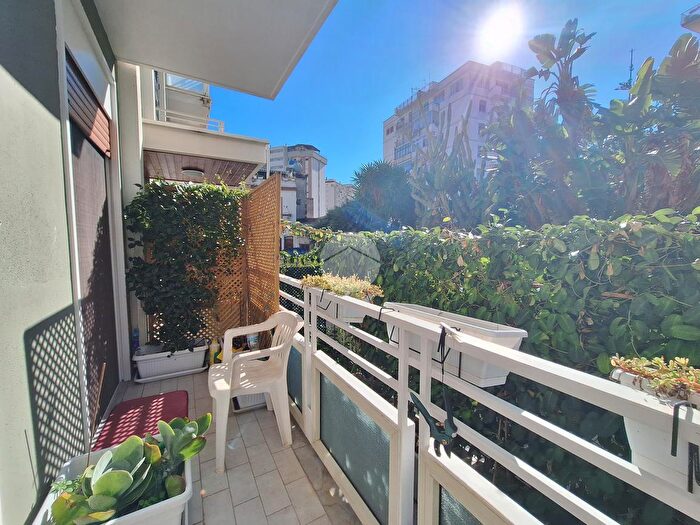 Appartamento quadrilocale in vendita in Via Nuova, Palermo