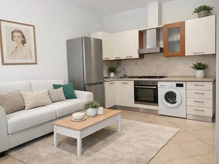 Appartamento bilocale in vendita in Via SIacopino, Firenze