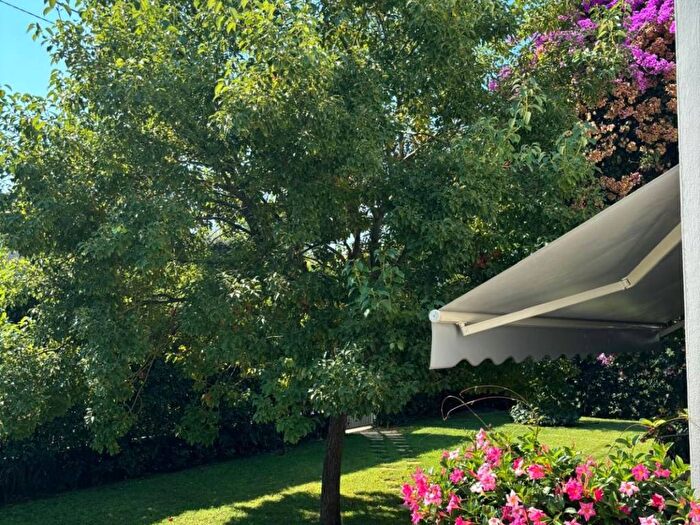 Casa con 5 locali in affitto in Via Cortona, Pietrasanta