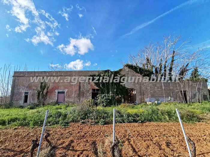 Casa bilocale in vendita in Via Pio La Torre, Petrosino