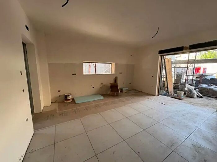 Appartamento trilocale in vendita in Via San Giacomo, Casalnuovo Di Napoli