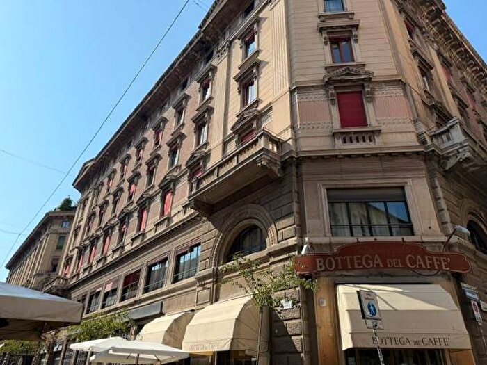 Appartamento monolocale in affitto in Via Calzolerie, Centro Storico, Bologna