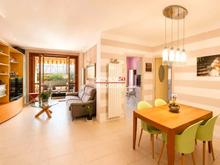 Appartamento con 5 locali in vendita in Via Franzosini, Verbania